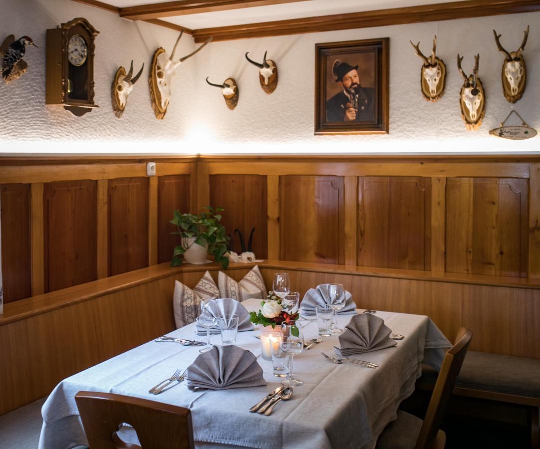 Cafe Pension Zum Jaeger Buchboden Bagian luar foto