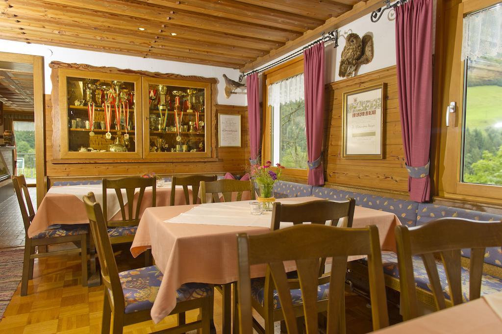 Cafe Pension Zum Jaeger Buchboden Bagian luar foto
