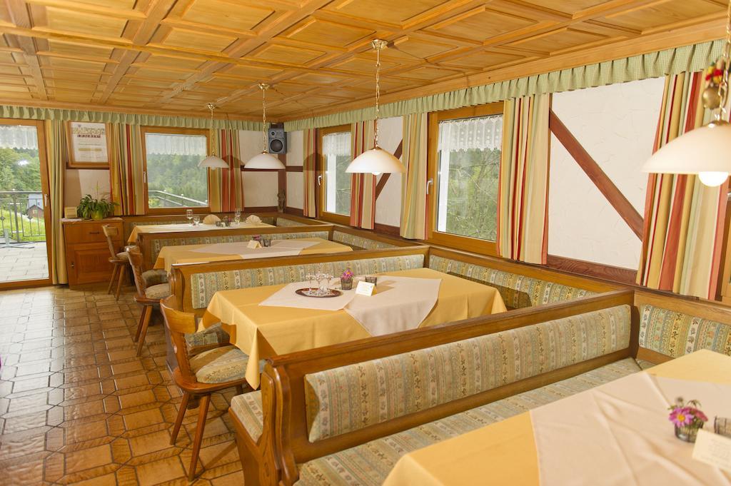 Cafe Pension Zum Jaeger Buchboden Bagian luar foto